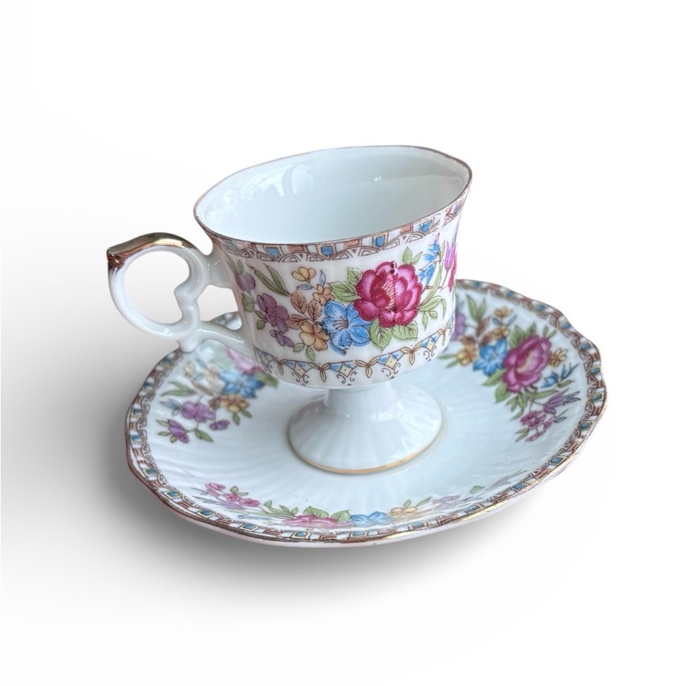 Vintage Demitasse Floral Teacup and Saucer Richard Japan